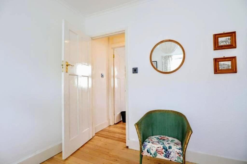 Cute Cottage 4 Mins From Cafes Station And Sea St Leonards-on-Sea ภายนอก รูปภาพ
